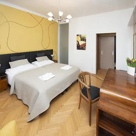 Bed&breakfast&apartment Klafé