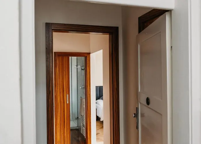 Bed & Breakfast & Klafe Brno