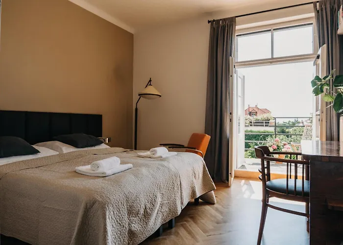Bed & Breakfast & Klafe Brno