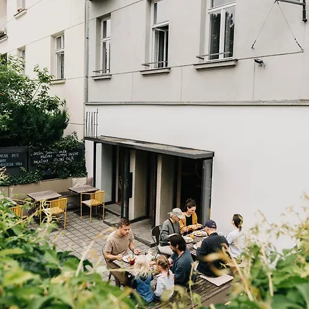 Bed & Breakfast & Klafe Brno