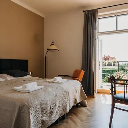 Bed & Breakfast & Klafe Brno