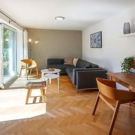 & Klafe Bed & Breakfast Brno