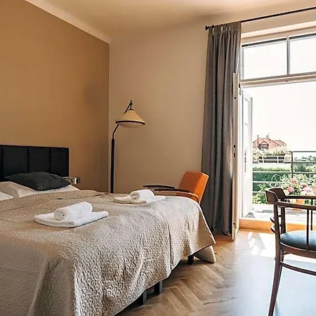 & Klafe Bed & Breakfast