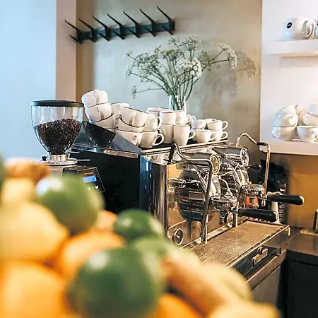 Bed & Breakfast & Klafe 3*