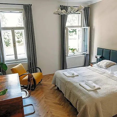 & Klafe Bed & Breakfast Brno