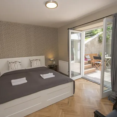 Bed&Breakfast & Apartment Klafe 3* Brno